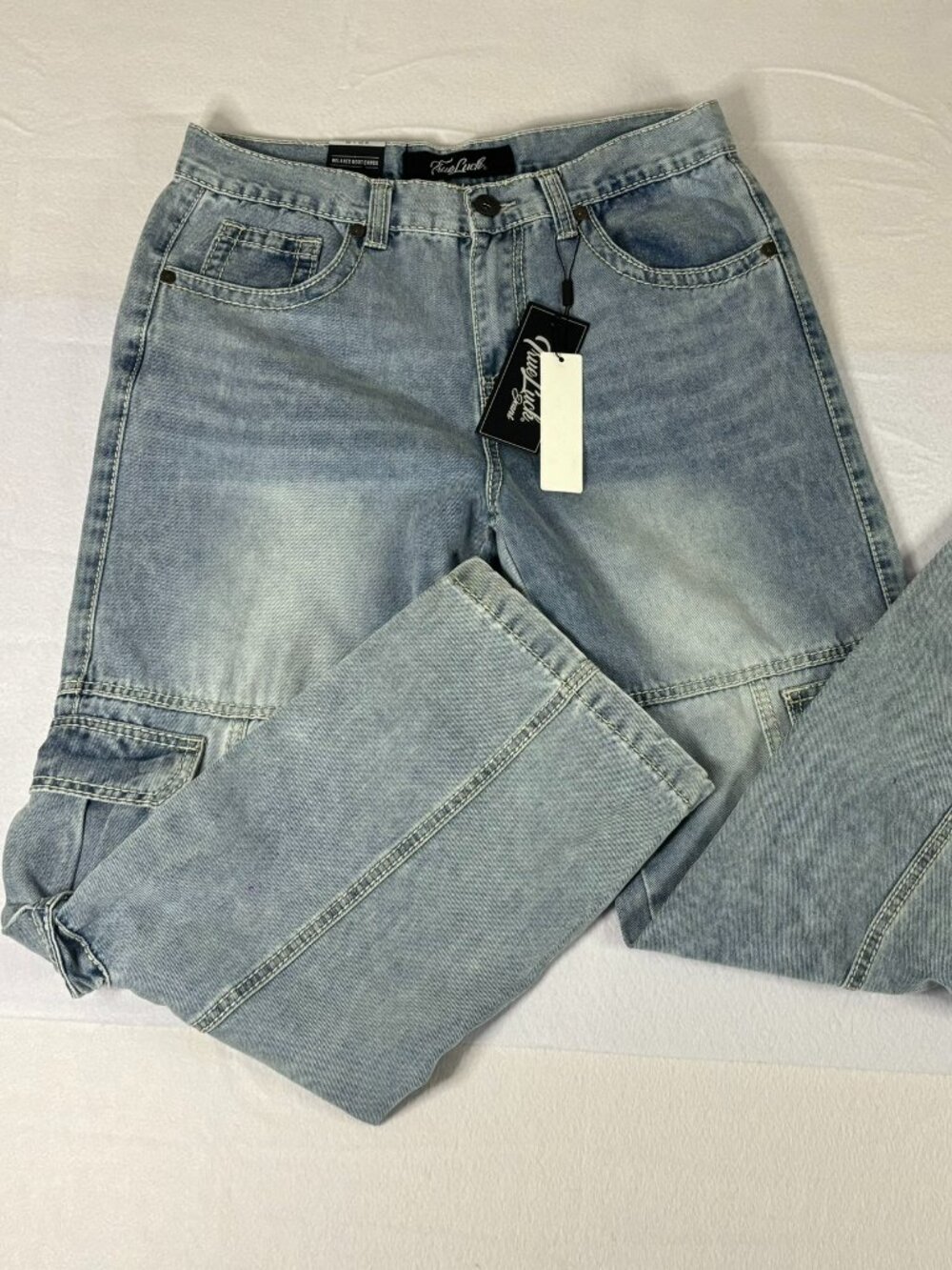 True Luck Jeans Mens 32x30 Relaxed Boot Cargo Light Wash Stretch Denim NWT